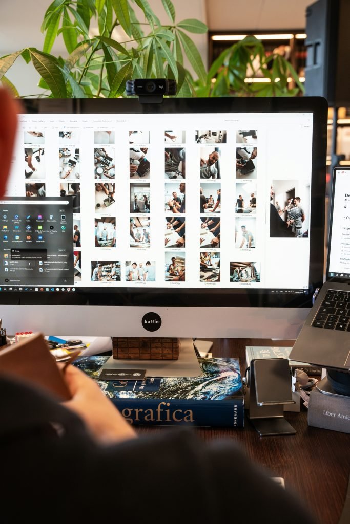 Hello World Featured Image